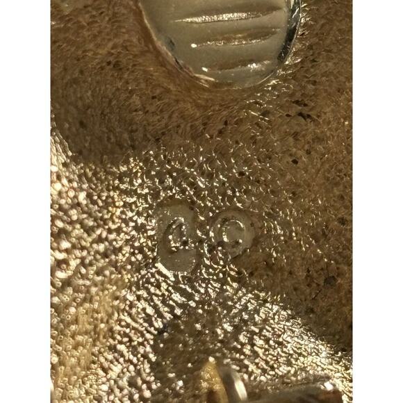 A. C. Signed Blue Clear Crystal Square Gold tone Clip on Earrings vintage 1980s - Picture 11 of 11